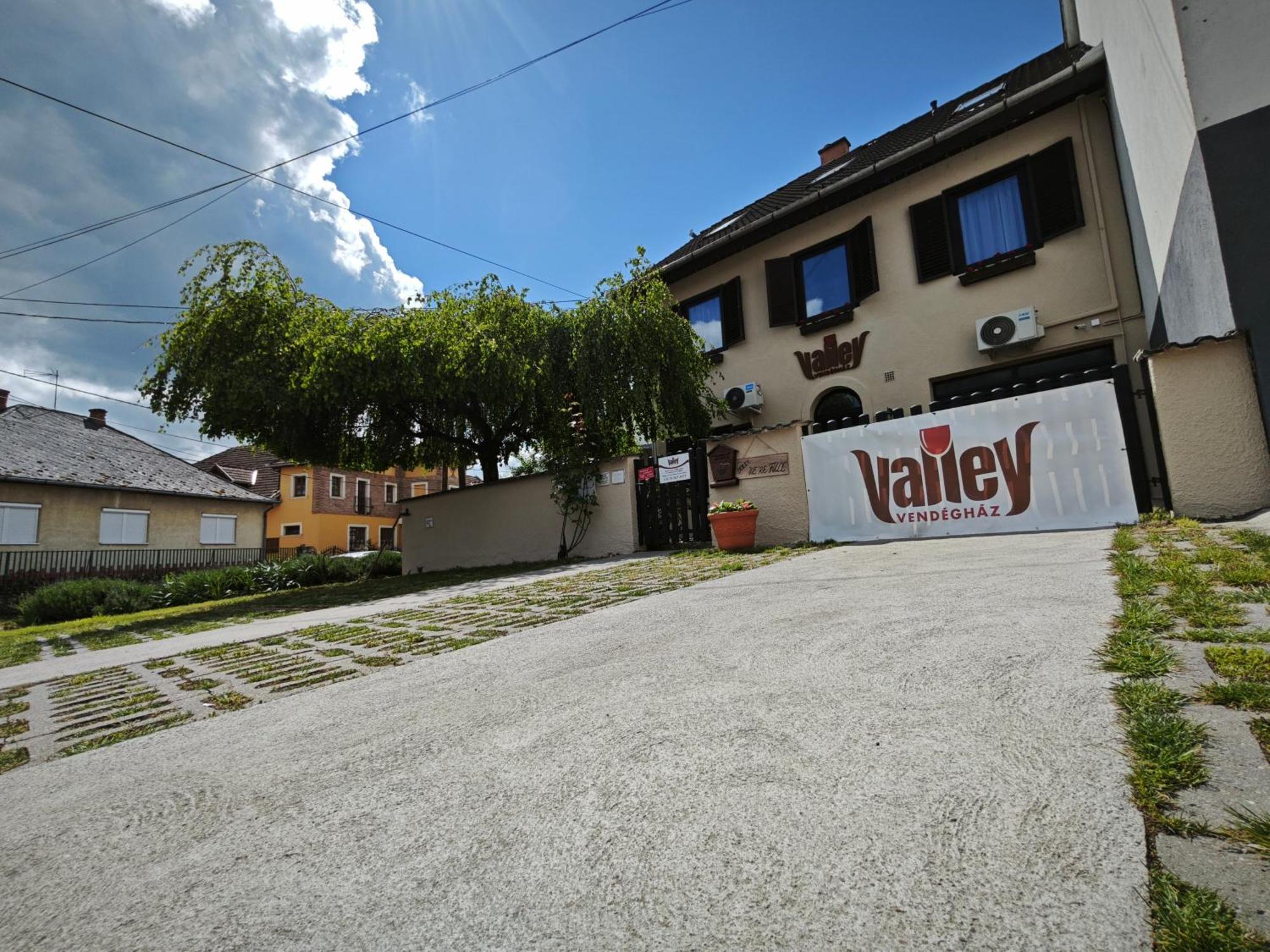 Valley Vendeghaz Erlau Exterior foto